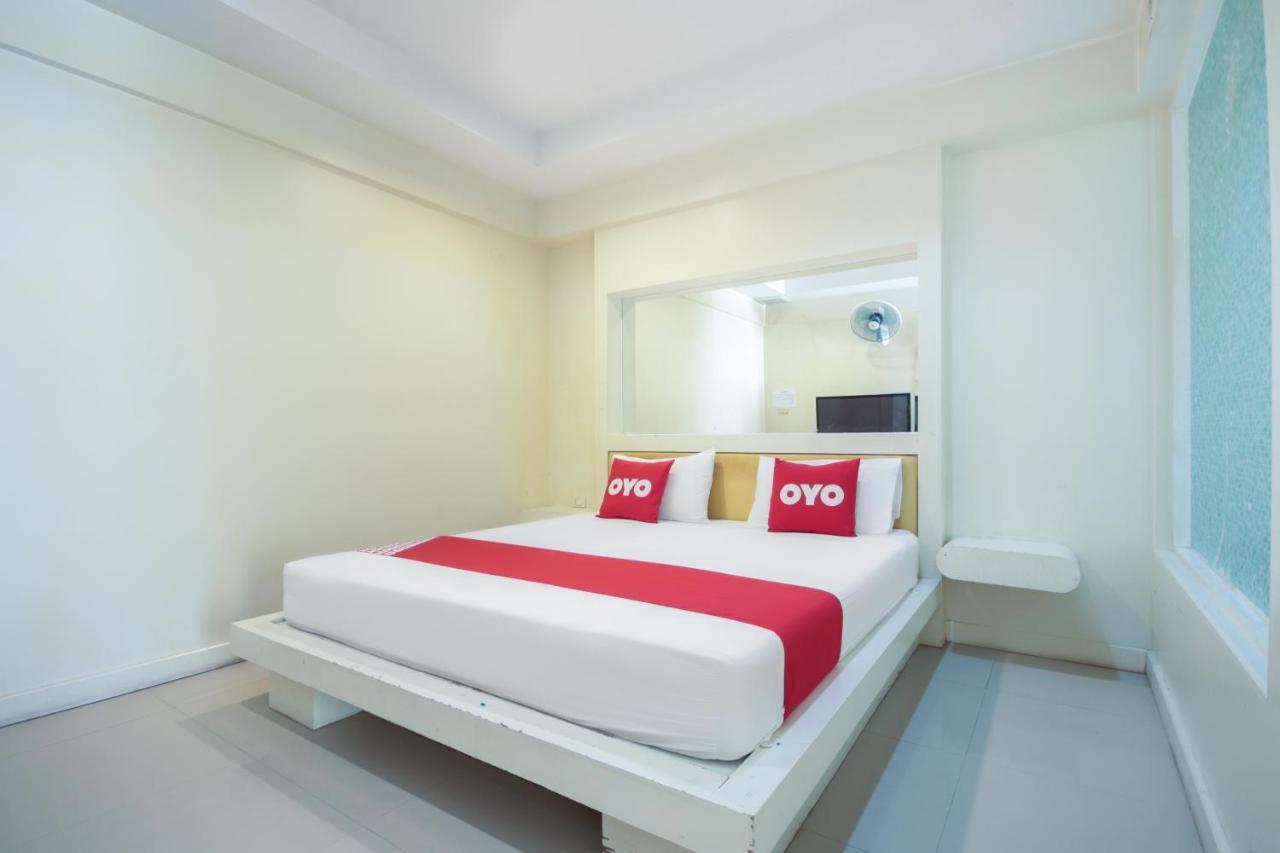 Oyo 1172 Goodnight Hotell 3*