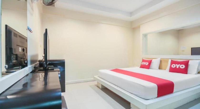 Oyo 1172 Goodnight Hotel